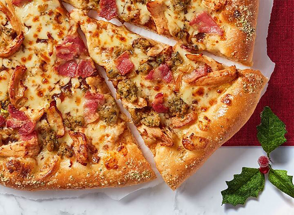 pizza hut christmas pizza