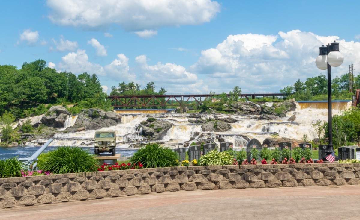 waterfalls in lewiston maine