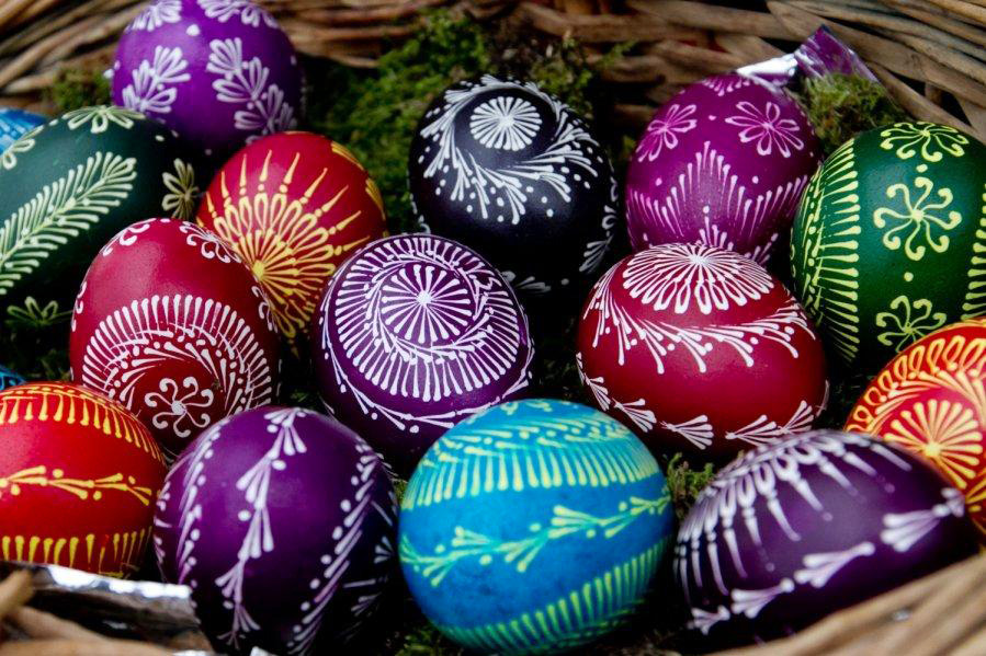 natural_and_homemade_diy_easter_egg_decorating_ideas_to_ttry_03