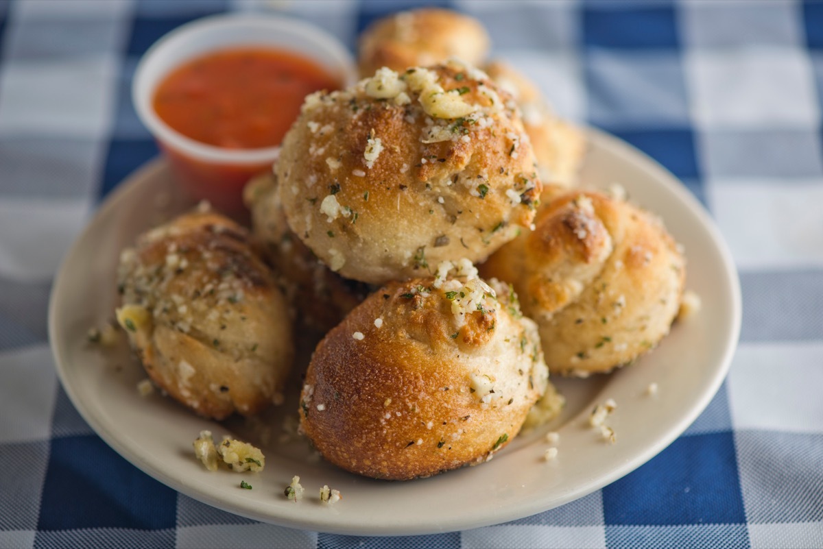 Garlic knots