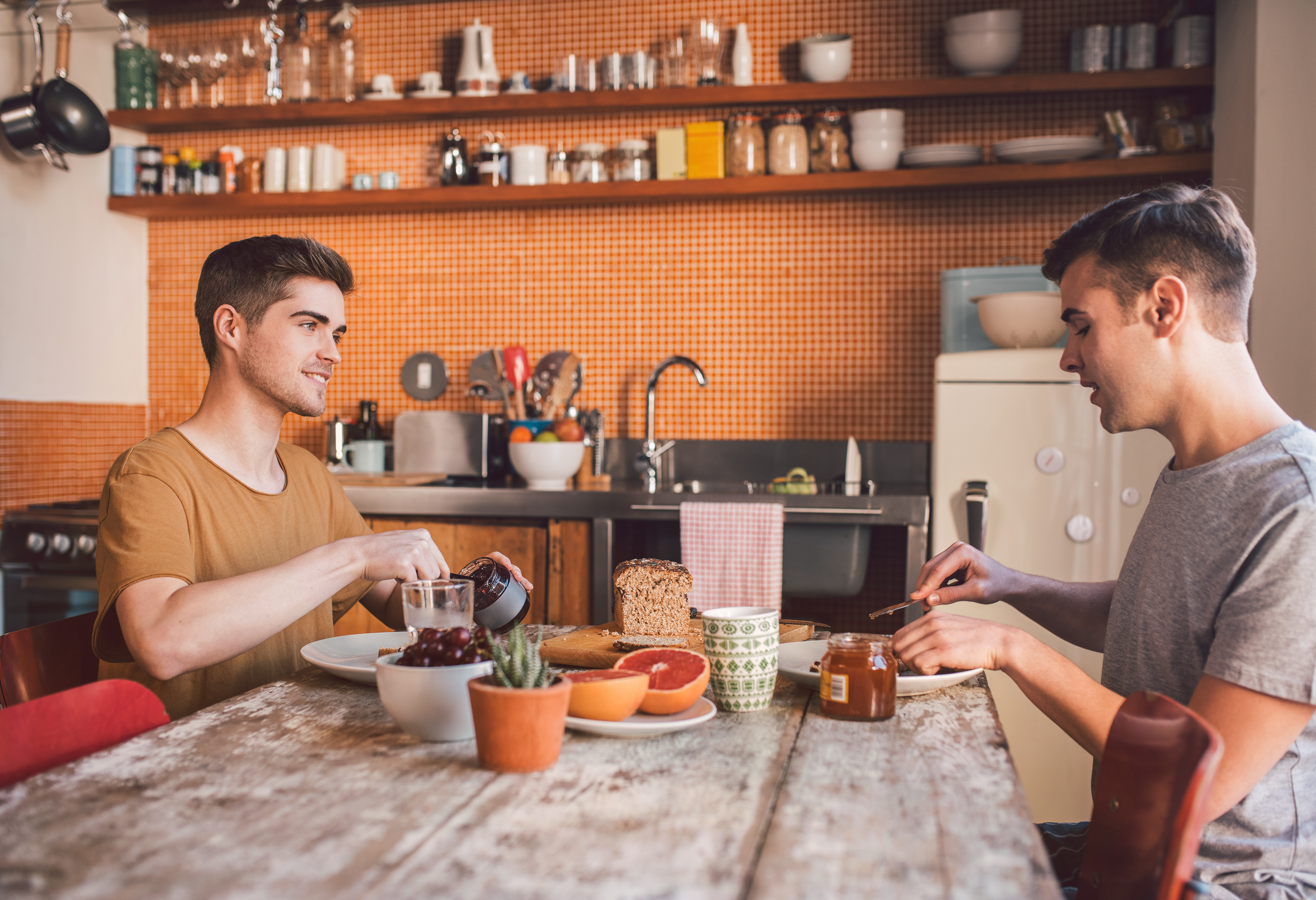 gay couples don't wait to solve their problems together