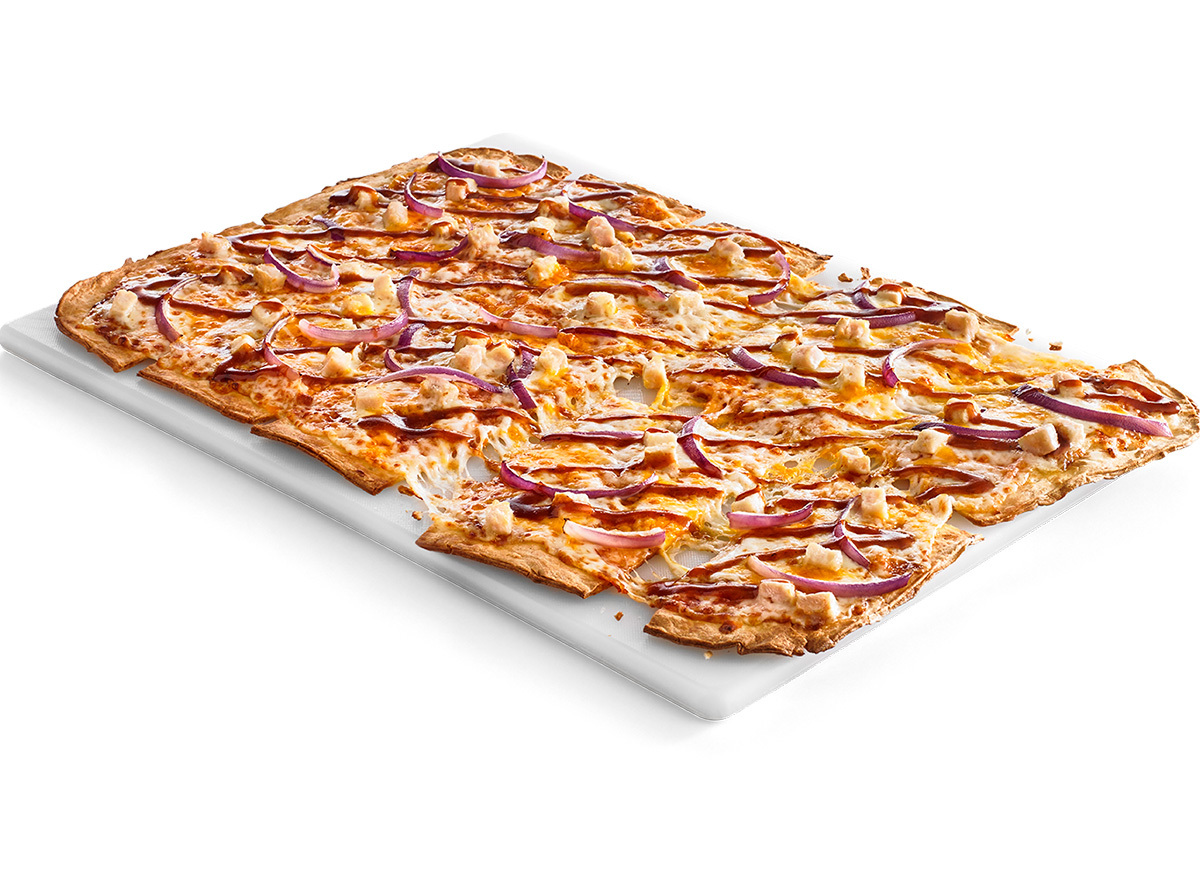 cicis honey bbq chicken flatbread pizza