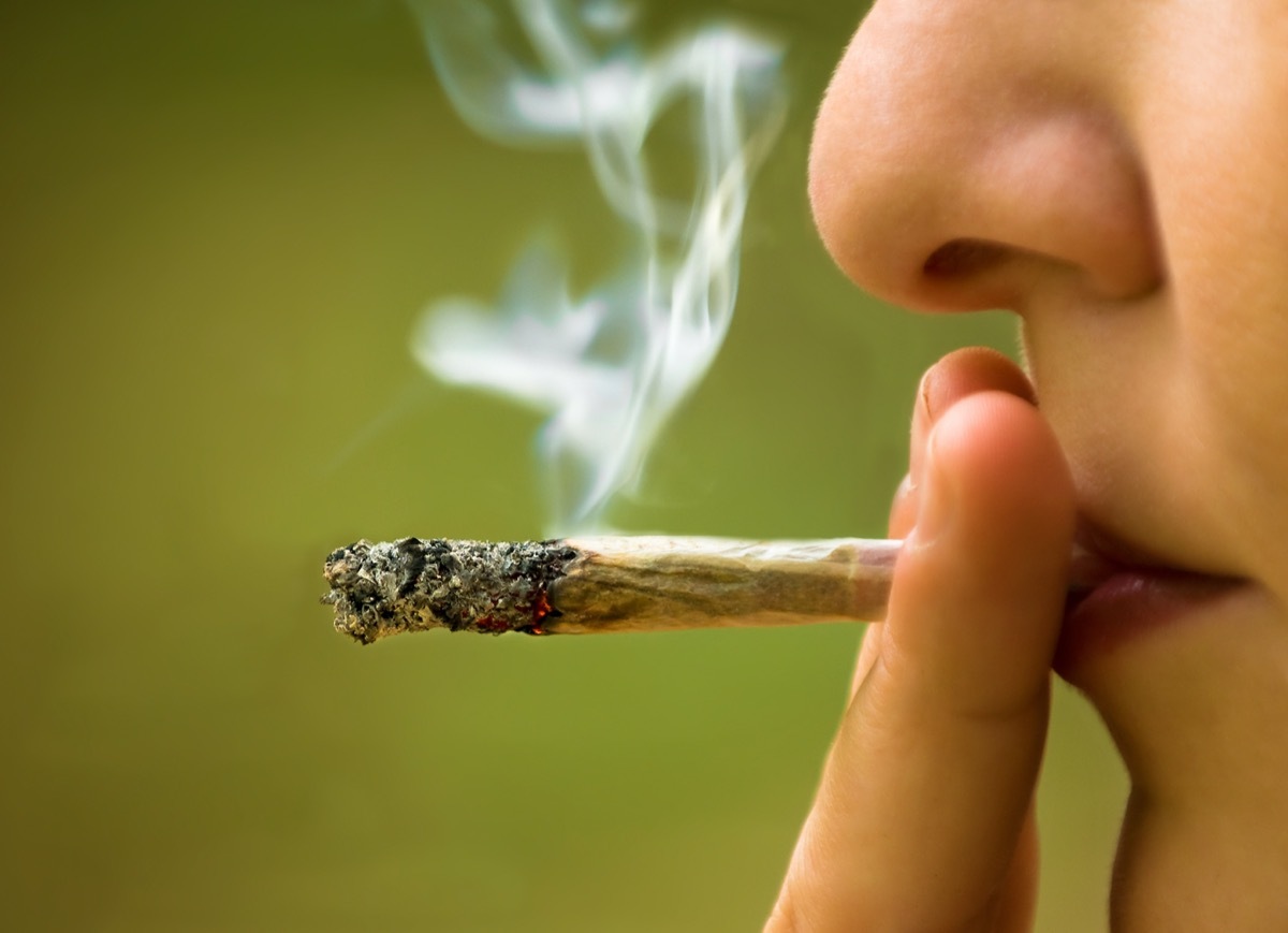 We consulted doctor and medical resources to discover what happens if you smoke marijuana every day. (Note: do not use marijuana without consulting a medical professional first.)