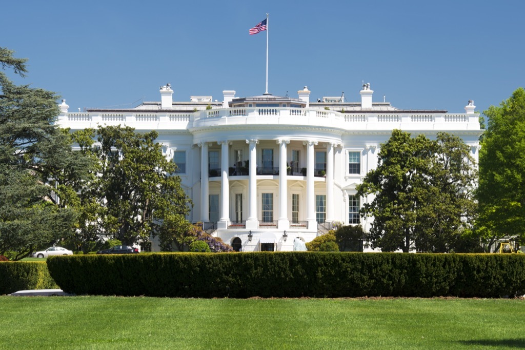 White House Tourist Traps That Locals Hate