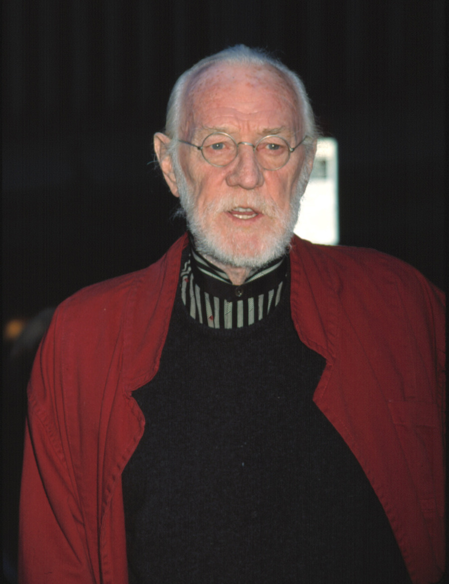 Richard Harris at the premiere of 