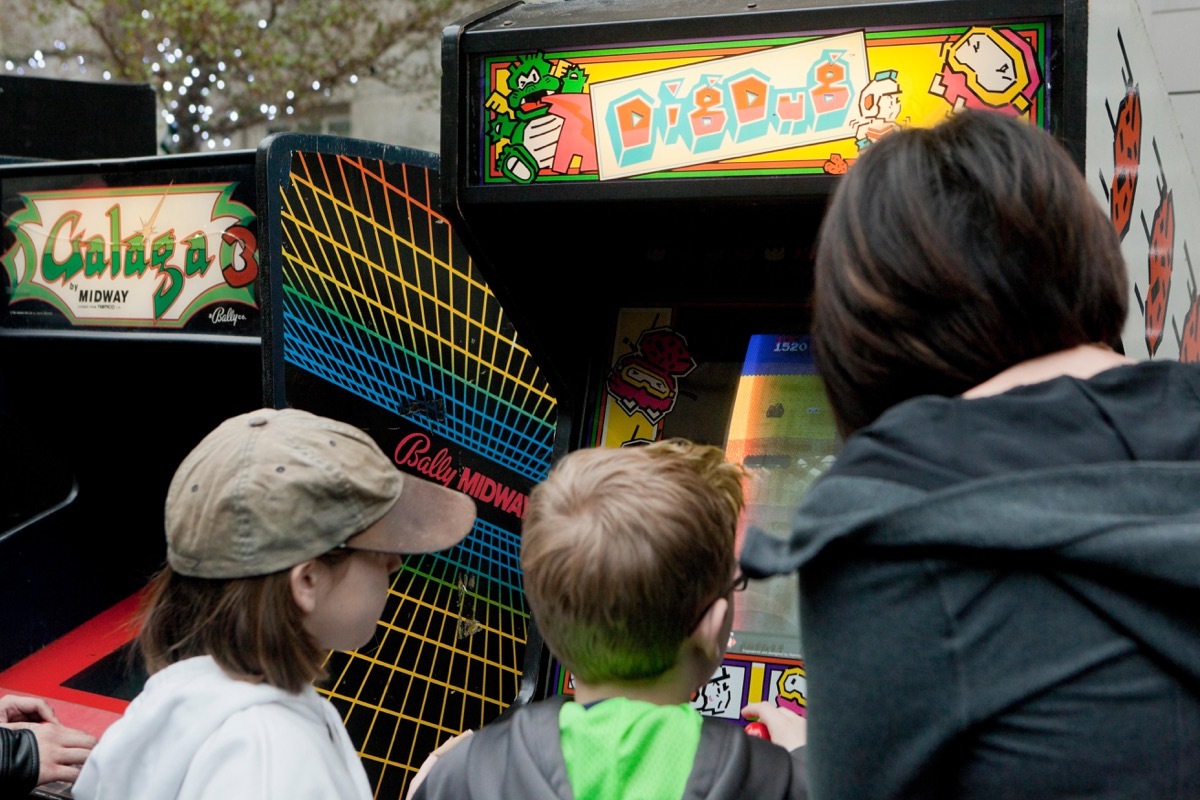 Dig Dug arcade video game