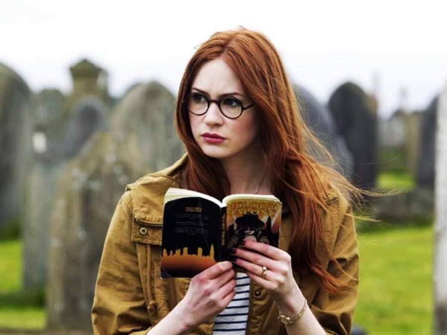 She Can’t Swim | 8 Fun Facts You Didn’t Know About Karen Gillan | Her Beauty