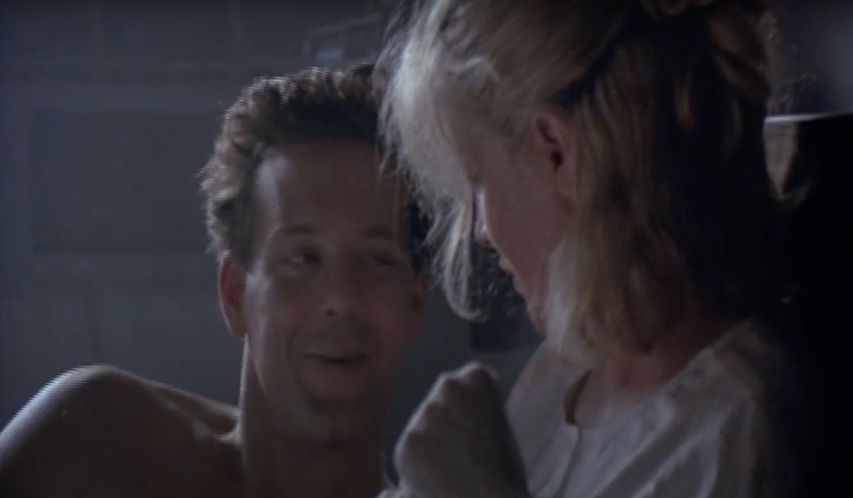 Mickey Rourke and Kim Basinger in 9 1/2 Weeks