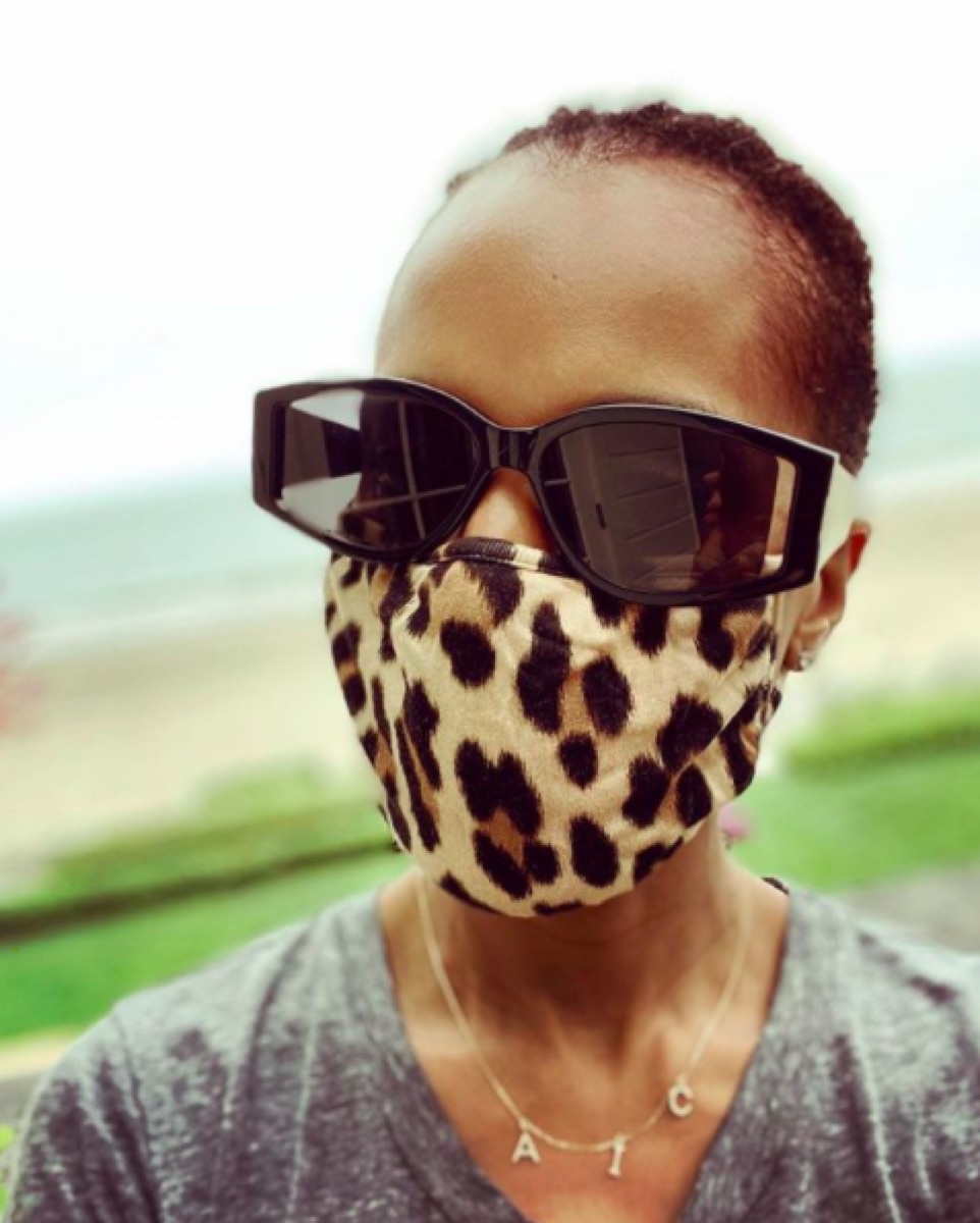 Kerry Washington Instagram mask selfie