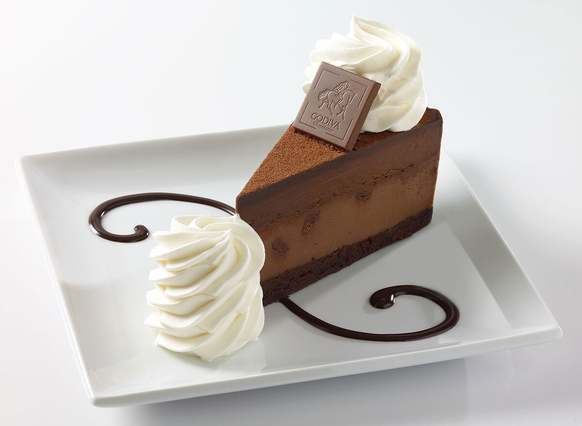 cheesecake factory godiva chocolate cheesecake slice