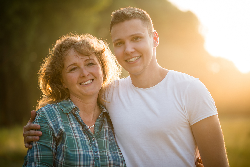 deal breaker, mother and son, happy, family