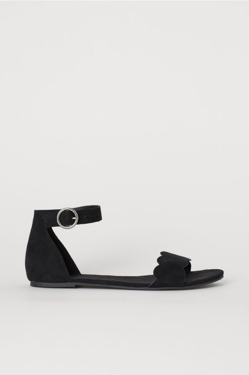 black scalloped sandals, affordable sandals