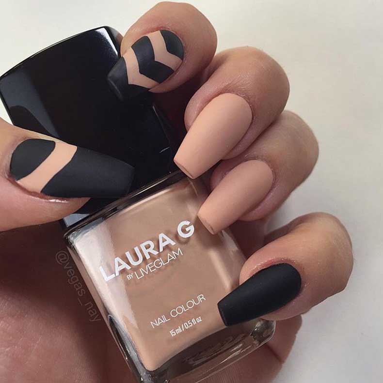 matte-manicures-youll-be-obsessed-with-10