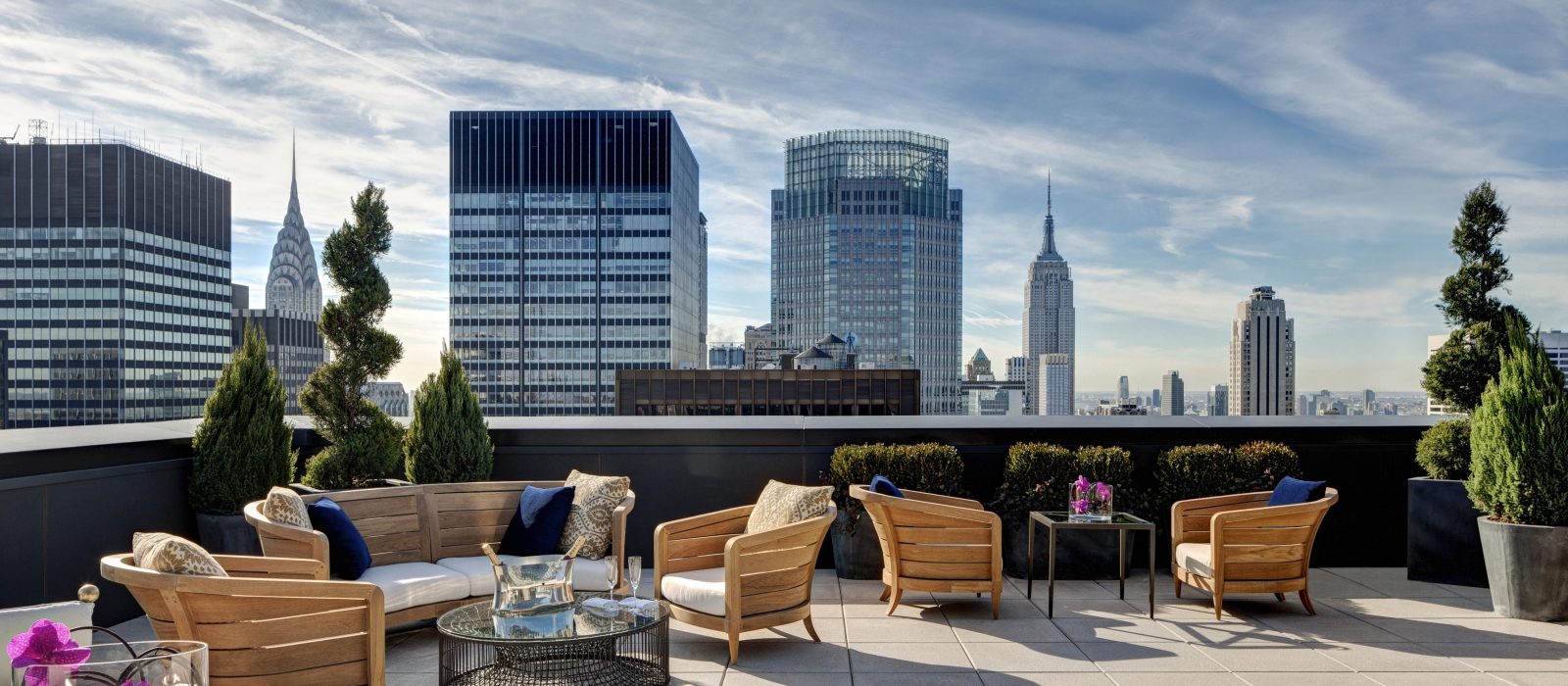 stunning_luxury_hotels_in_nyc_that_prove_you_need_to_treat_yourself_10