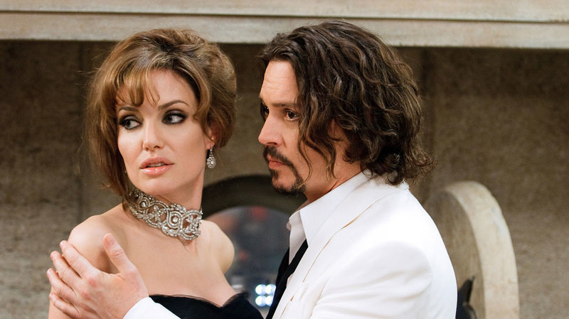 angelina jolie and johnny depp in the tourist