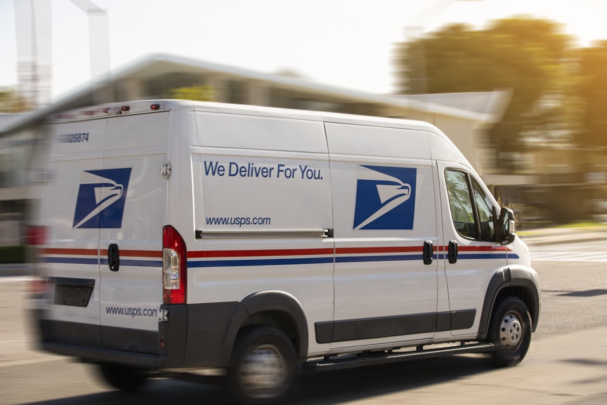 usps delivery van