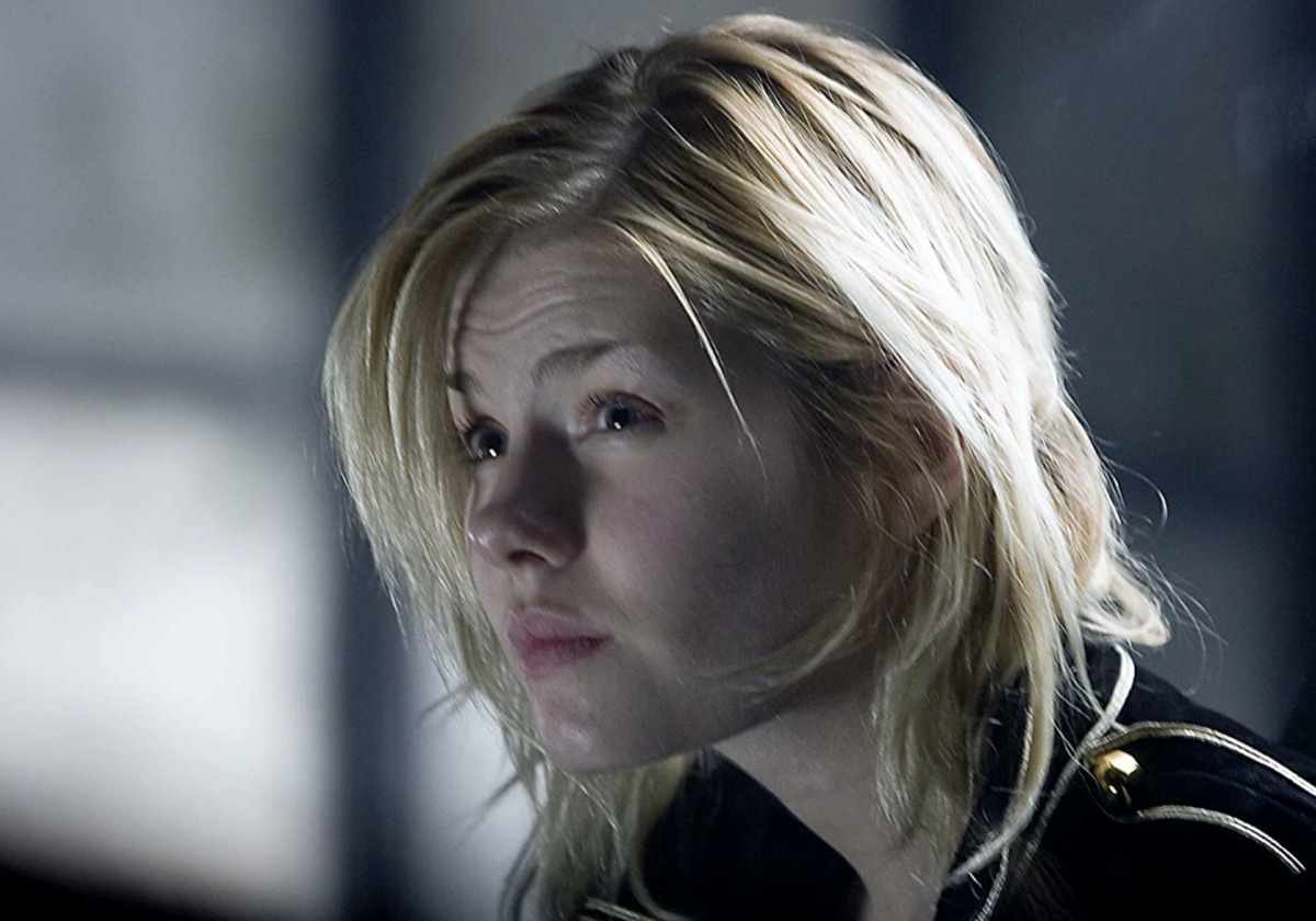 elisha cuthbert in captivity still