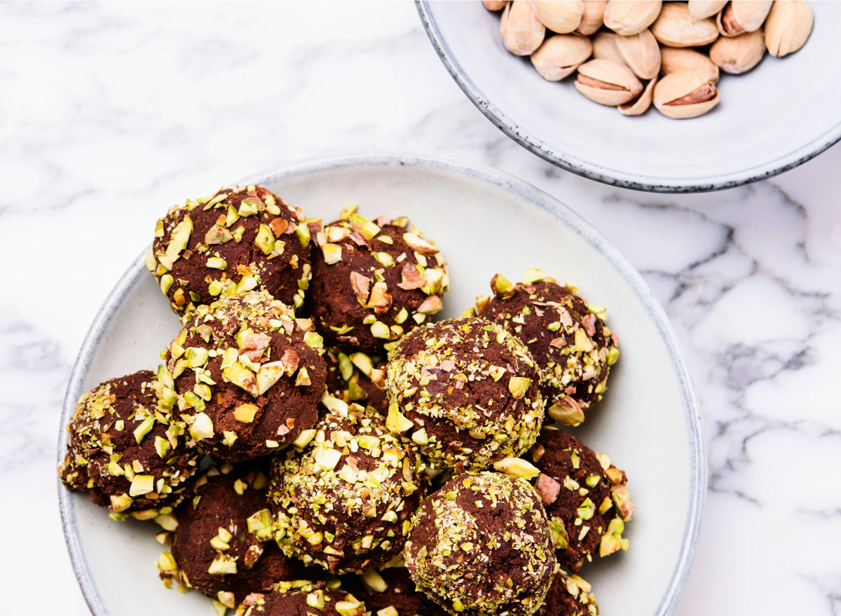 Chocolate pistachio energy ball bites