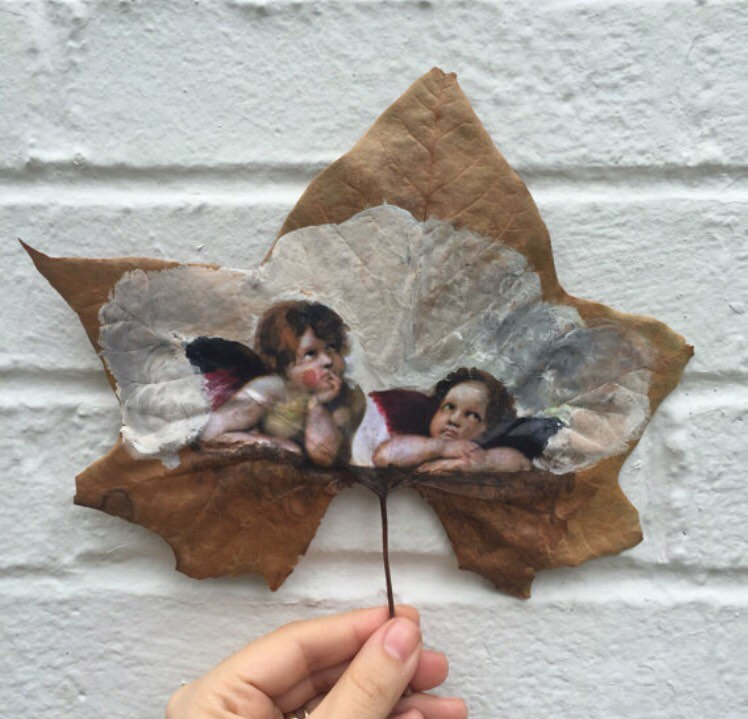 this-artist-is-painting-incredible-works-of-art-on-dried-leaves-03