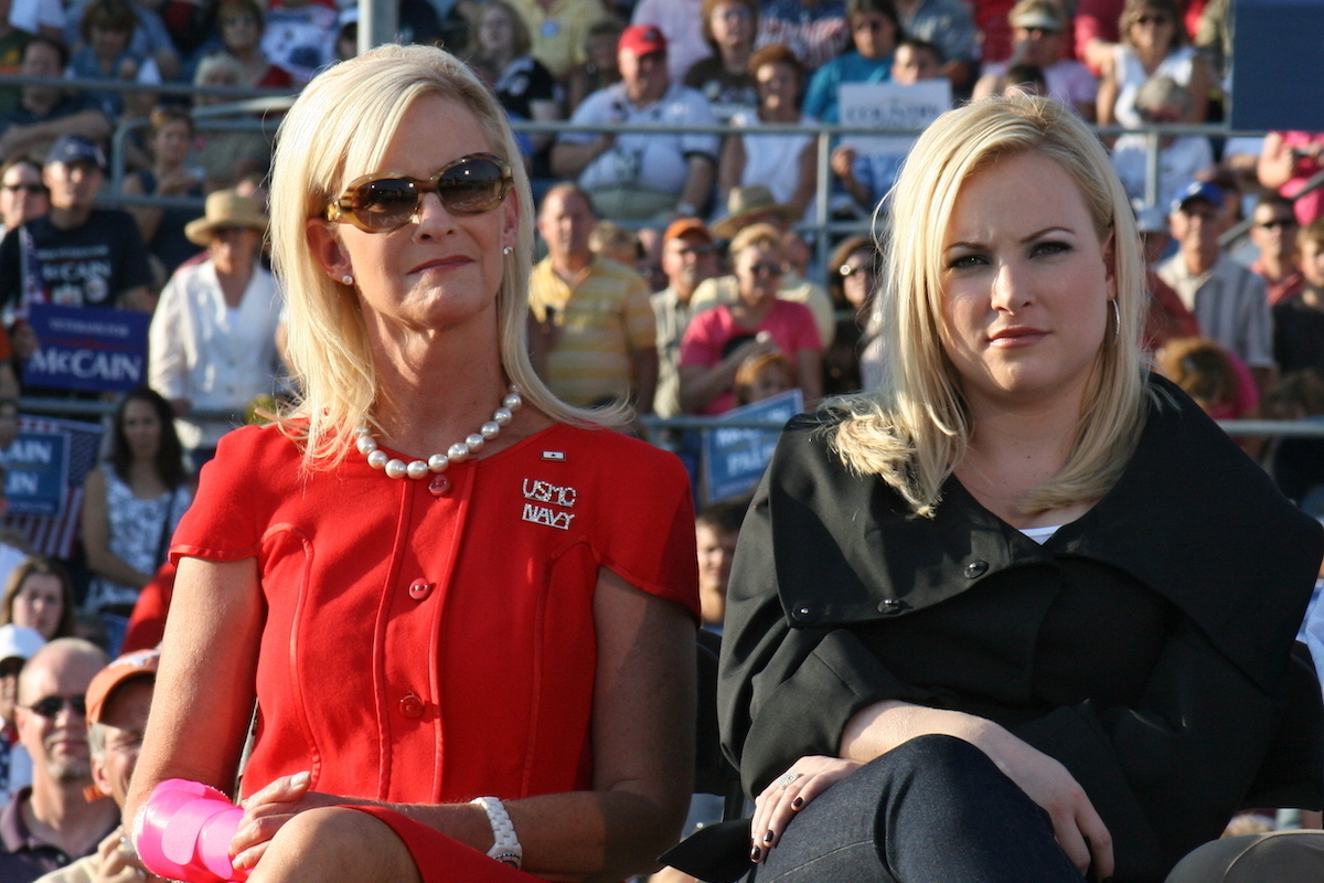 Cindy McCain and Meghan McCain in Washington, Pennsylvania on August 30, 2008