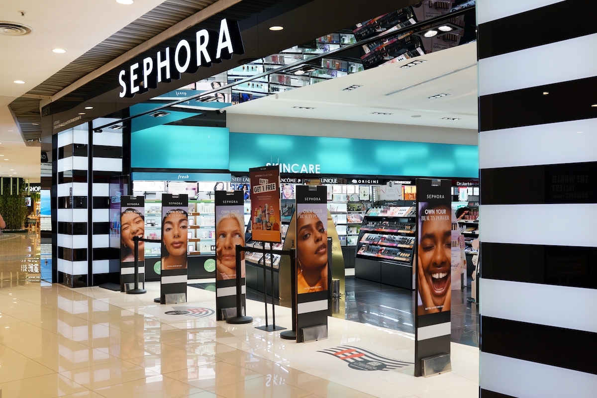 Wide shot of the entrance to a Sephora store in the mall