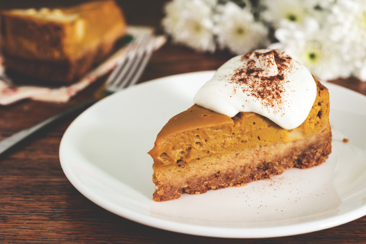 sliced pumpkin pie