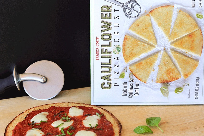 trader joes cauliflower pizza crust