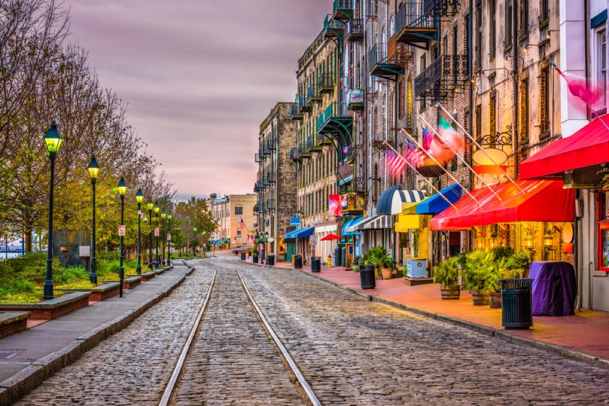 street in savannah georgia