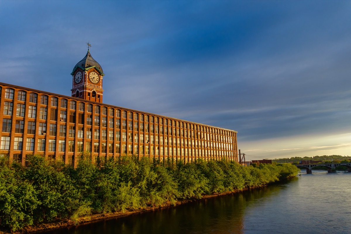 lawrence massachusetts textile clock tower, heart attack cities