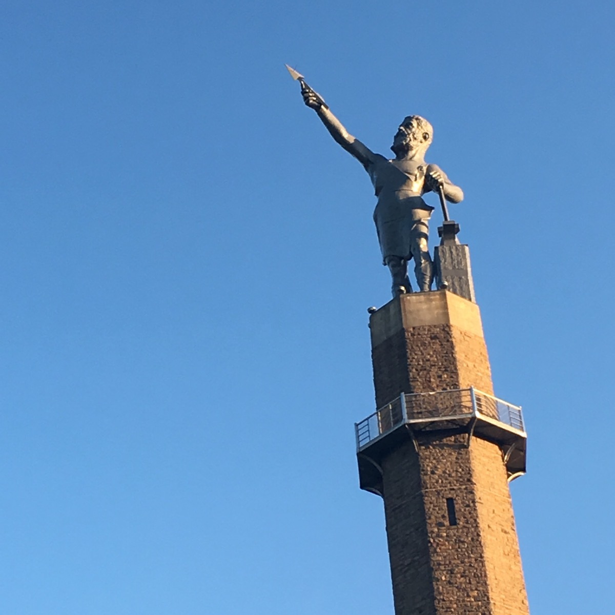 vulcan statue alabama famous state statues