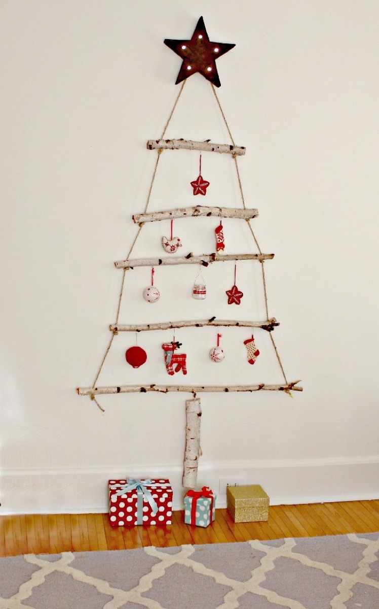 Birch Branch Christmas Tree {Christmas Tree Alternatives}